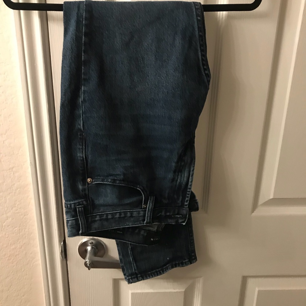 Jeans - Picture 2 of 3